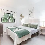 Matfil Suite-charming With Pool Access