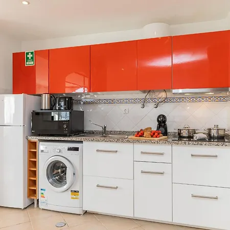 Matfil Suite-charming With Pool Access Appartement *