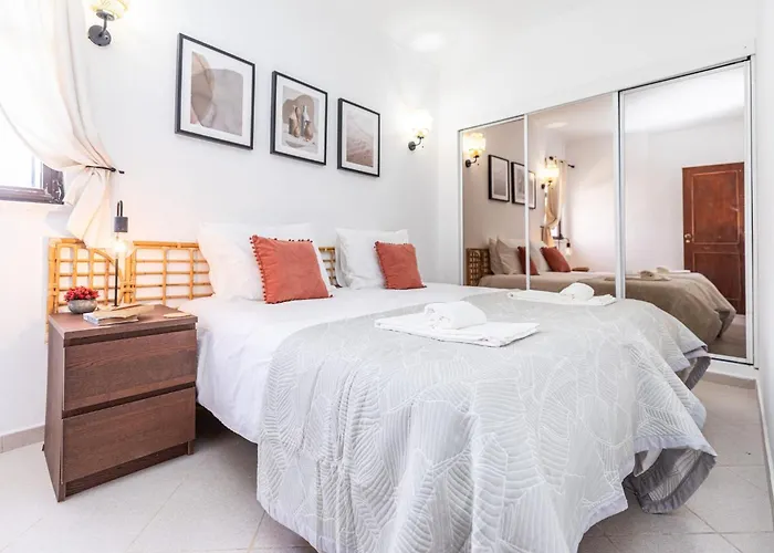 Matfil Suite-charming With Pool Access * Tavira